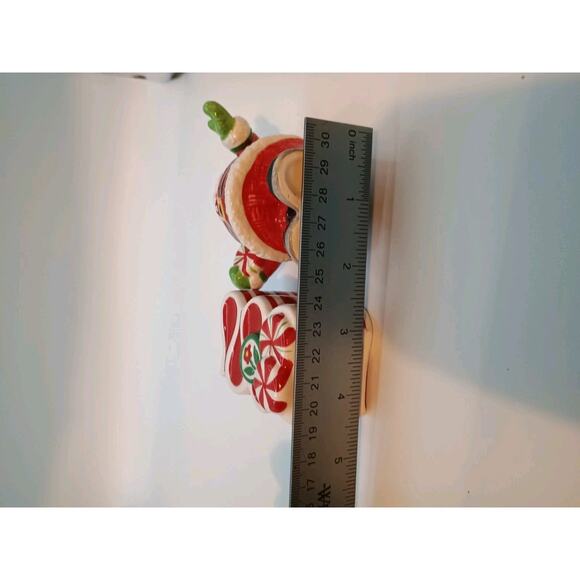 Fitz And Floyd 2008 Peppermint Santa Christmas Salt & Pepper Shakers - Picture 9 of 9